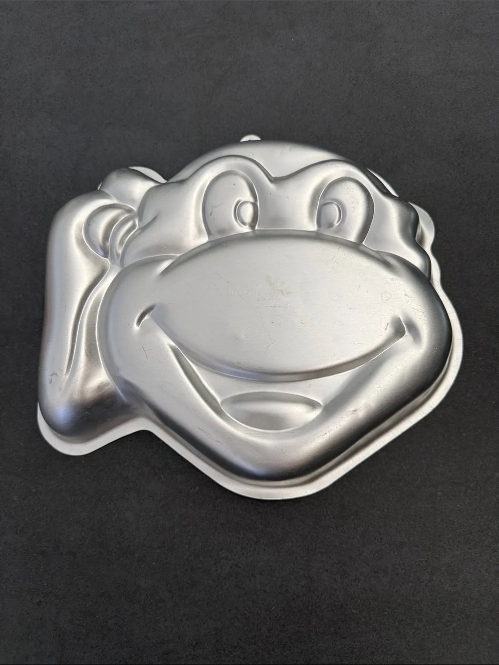 Set of 2 Wilton Teenage Mutant Ninja Turtle Cake pans